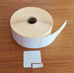 Vedere dettagli per 1600 Etichette 45mm x 45mm, rimovibili, perforate, anima da 25.4mm Immagine di 1600 Etichette 45mm x 45mm, rimovibili, perforate, anima da 25.4mm